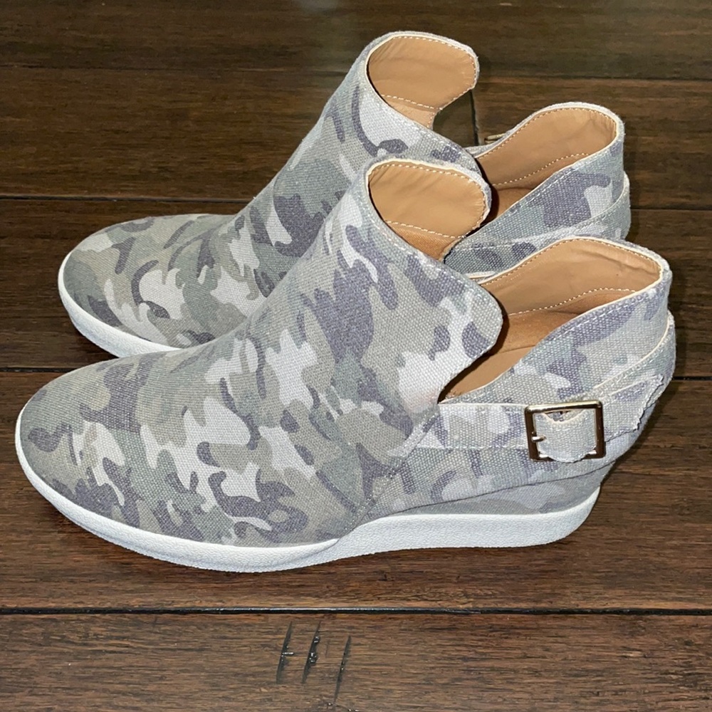 New camo print shoes